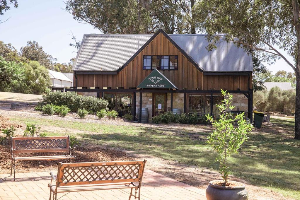 Peppers Creek Accommodation Pokolbin Extérieur photo